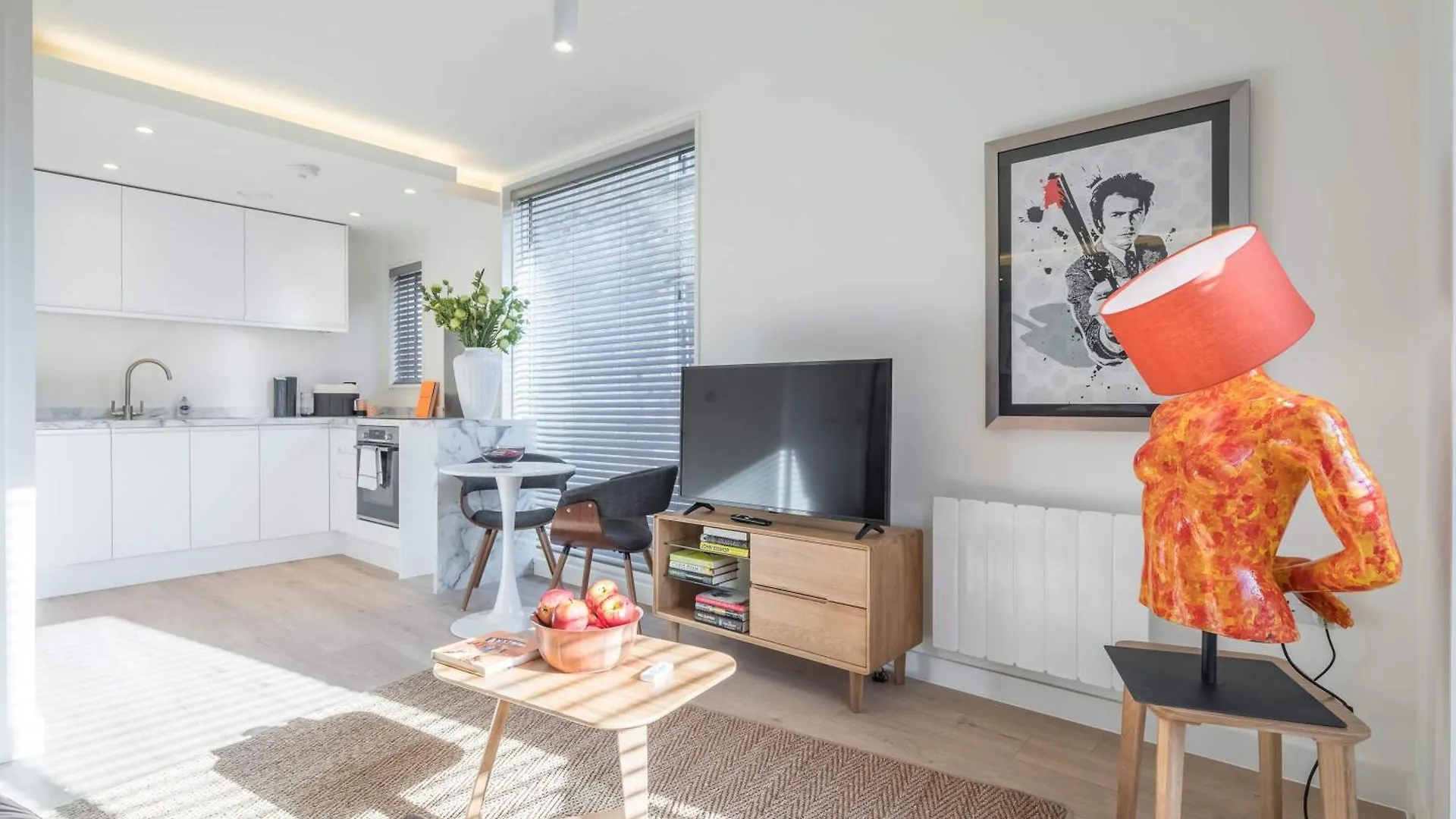 Fabulous Central Apt With Balcony & Parking Cambridge 0*,  Velká Británie